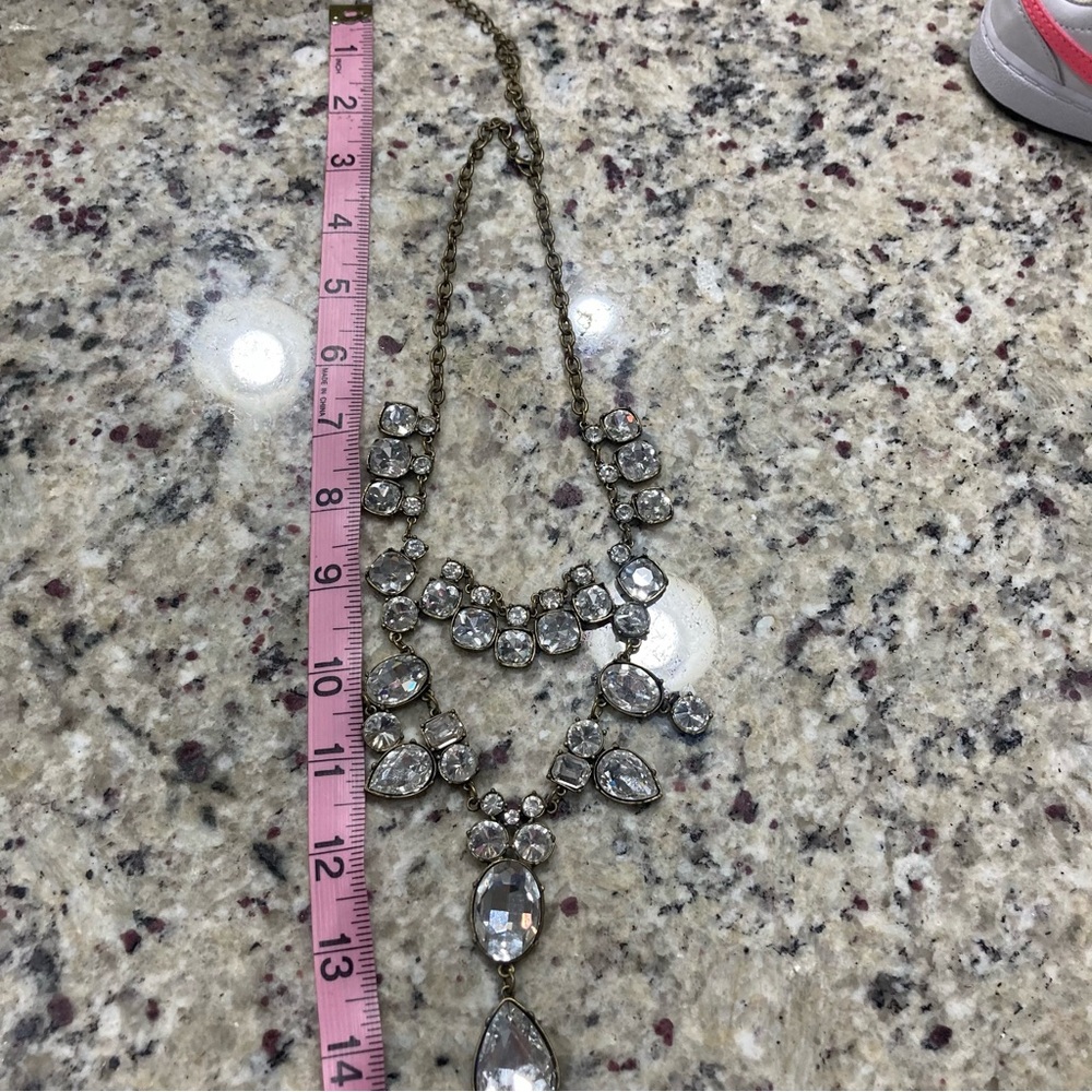 VGUC rhinestone and antique gold tone statement necklace Unbranded - Picture 6 of 6
